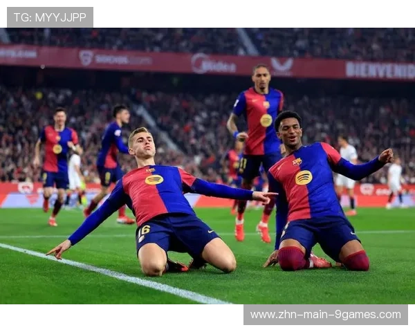 巴萨三脚传递直达禁区，佩德里顺势破门